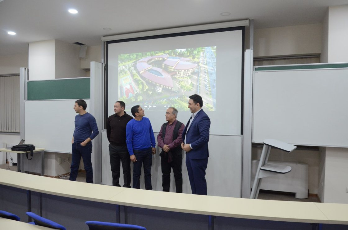Review session in the lecture hall