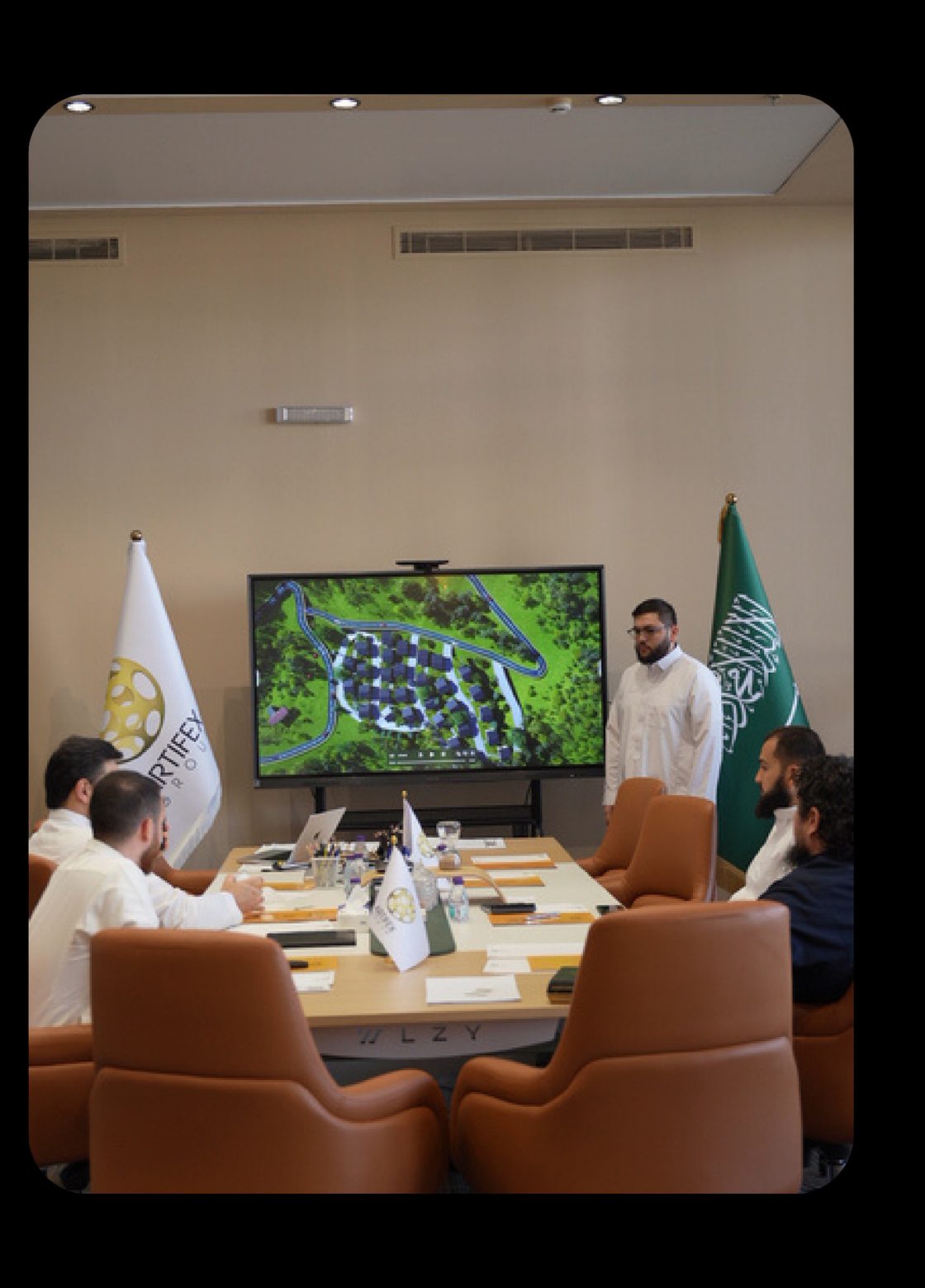 Presenting a masterplan to the room